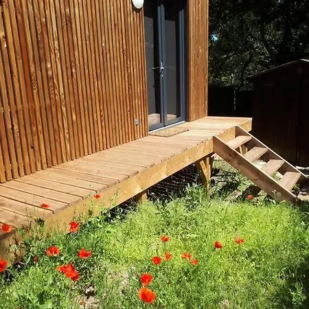 Joli Climatise Avec Jacuzzi Prive Et Entree Independante Fréjus